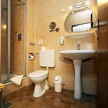 Szálloda Jaegerhof 4*